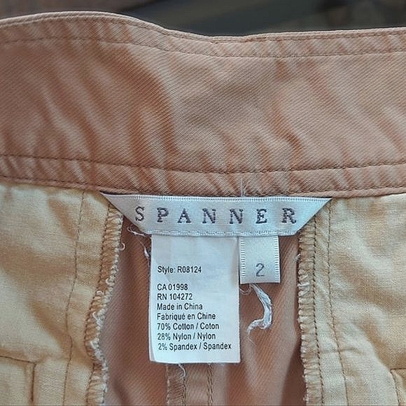 SPANNER light camel mid-rise 9.25" inseam cargo shorts size 2 - Picture 3 of 9